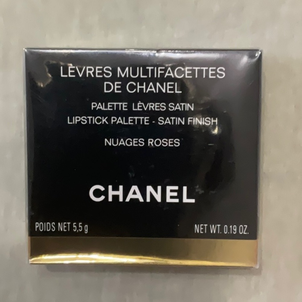 Chanel Lipstick Palette - Satin Finish